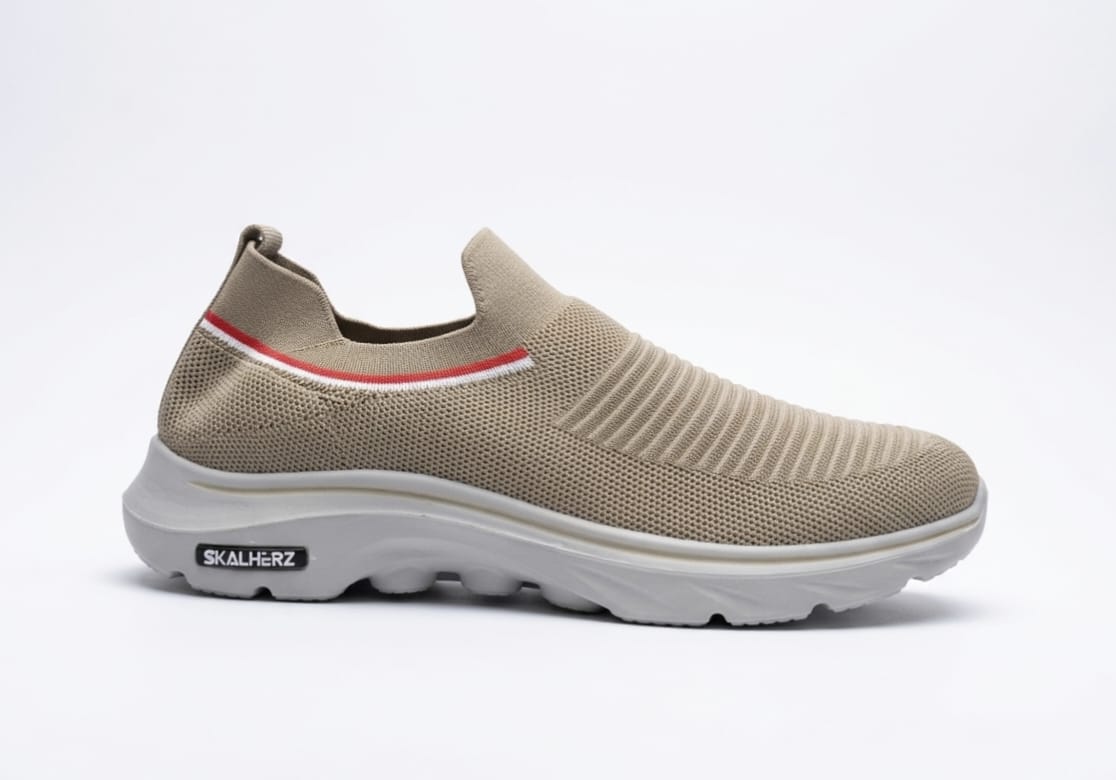 Gents Comfortable Slip-On Jogger Shoes  YZ30-25